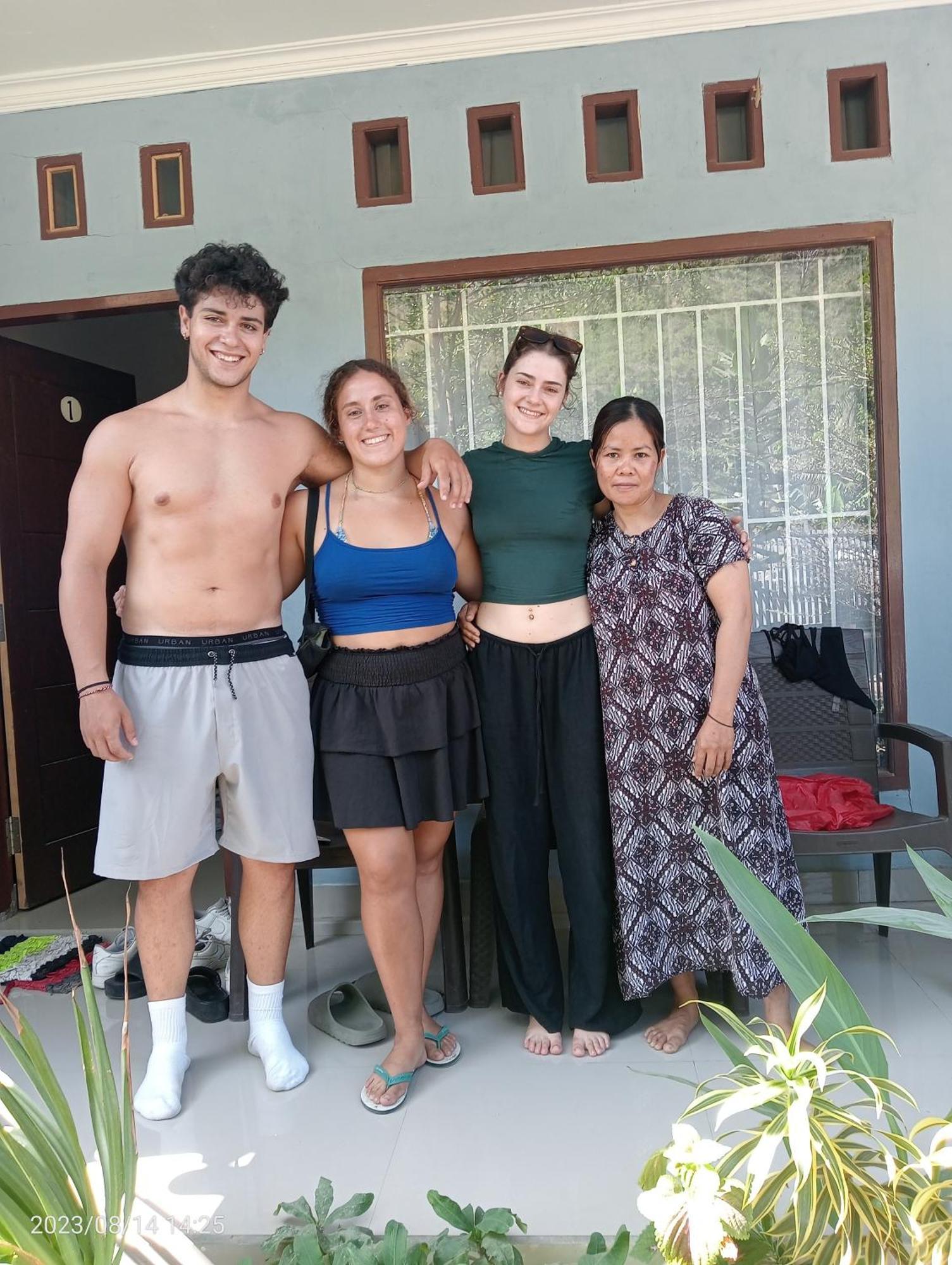 Sakila Homestay Kuta  Buitenkant foto