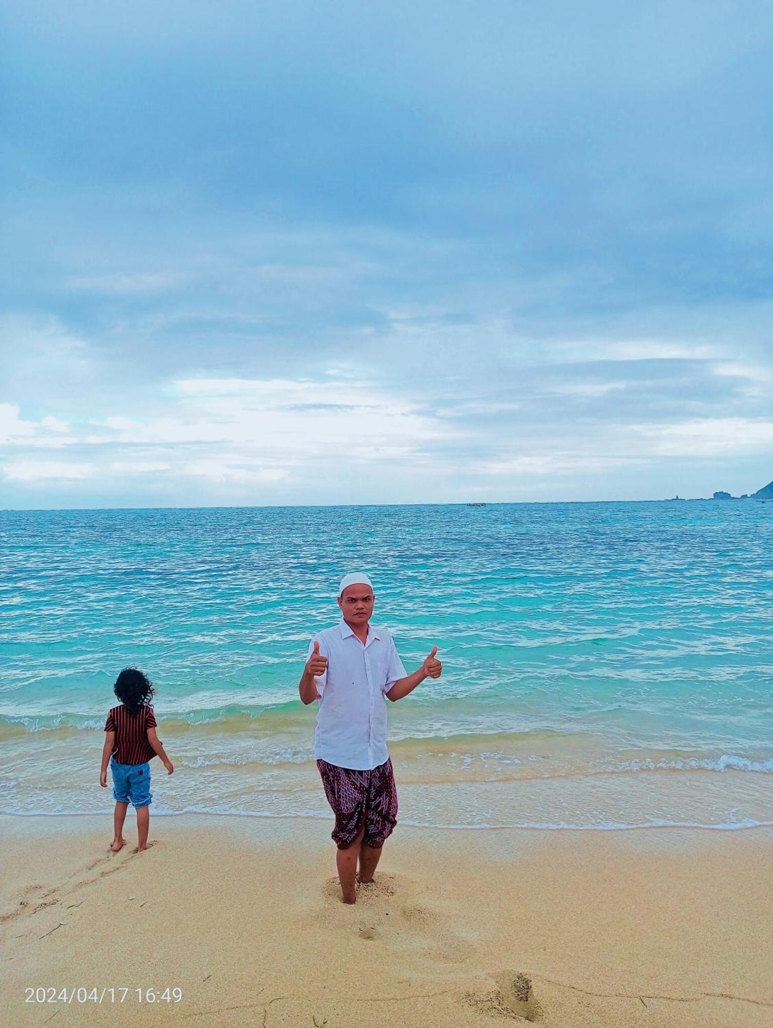Sakila Homestay Kuta  Buitenkant foto